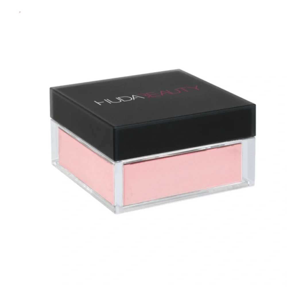 NIB✅HUDABEAUTY CHERRY BLOSSOM